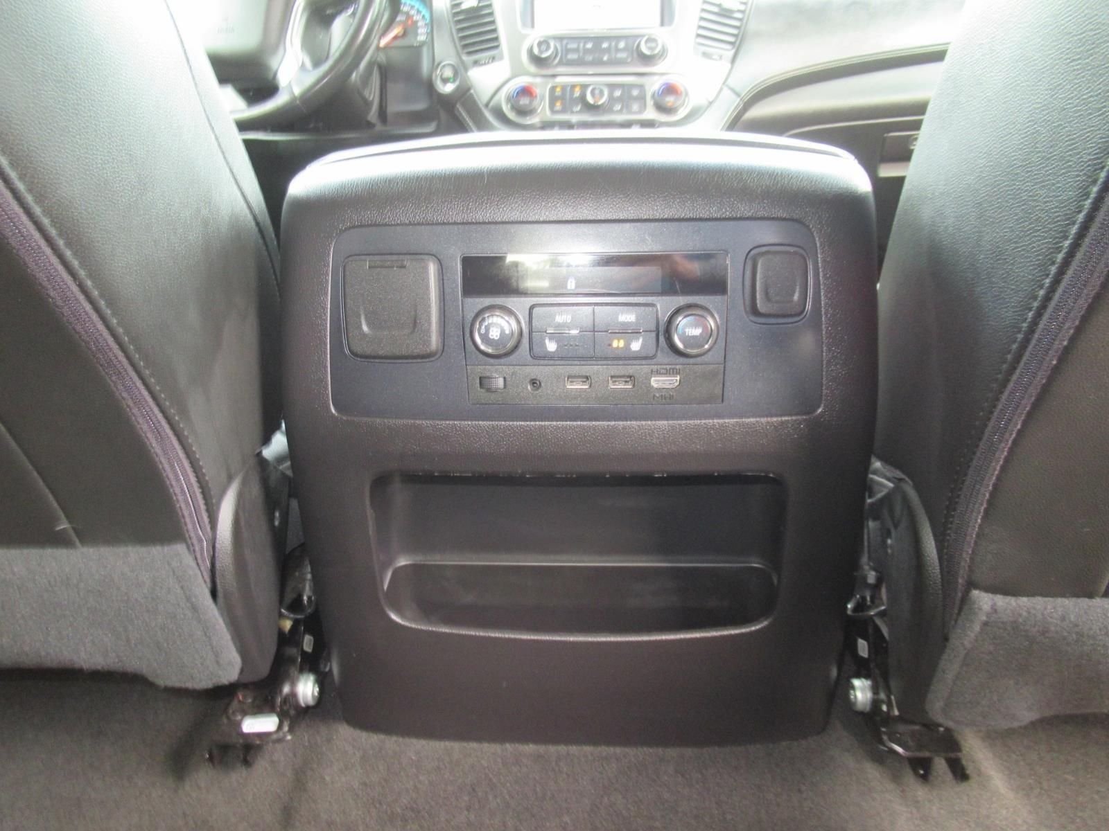 Used 2018 Gray Chevrolet Premier image 37