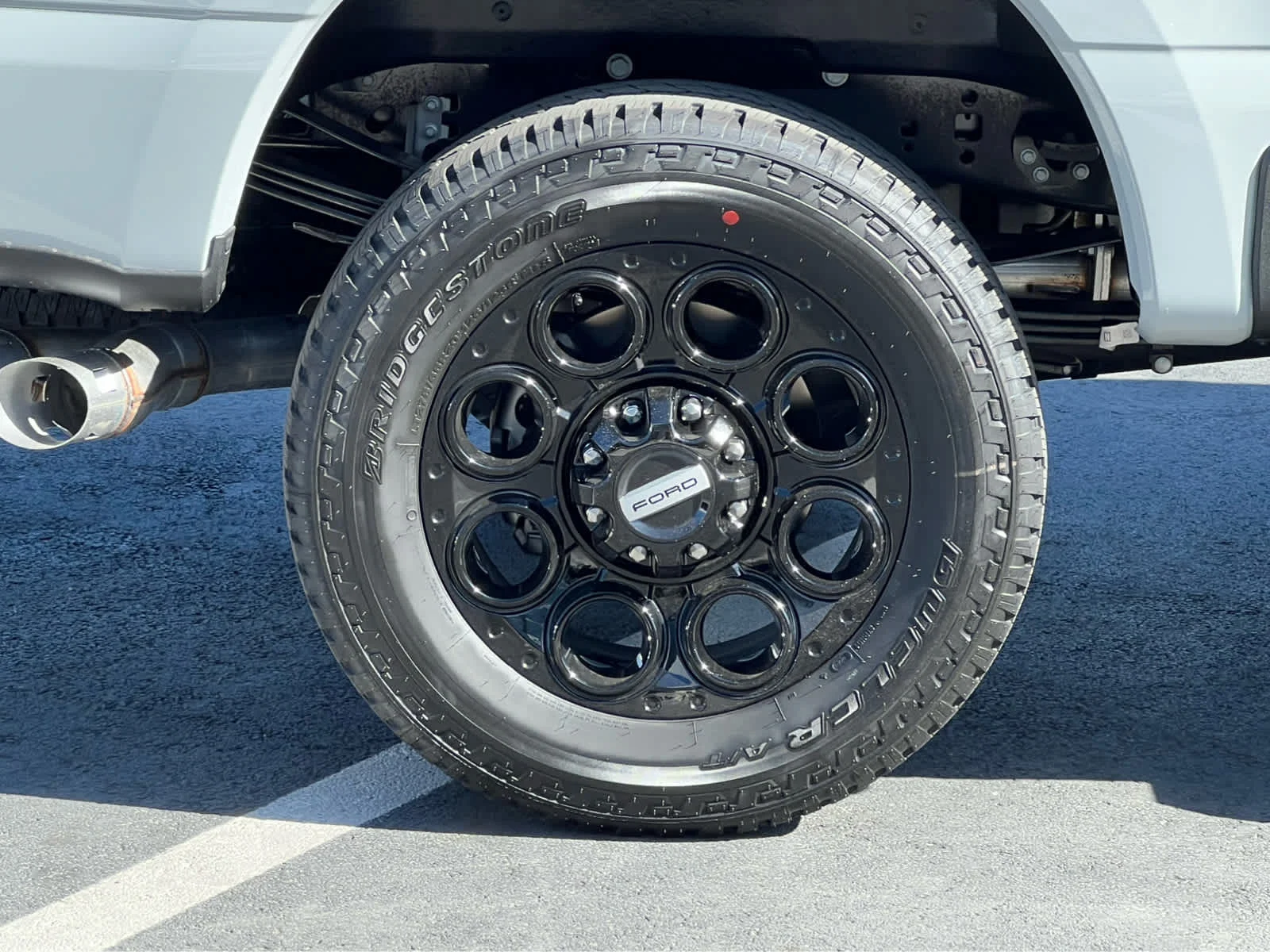 New 2026 Avalanche Ford F-350® Lariat® image 15