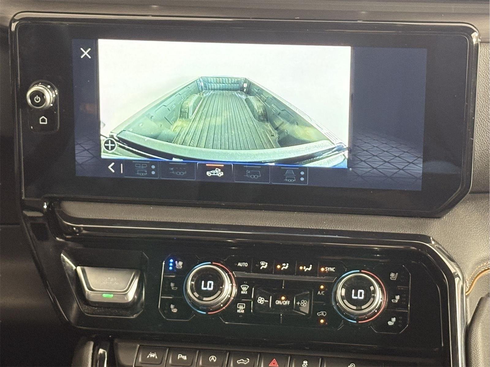Used 2024 Onyx Black GMC AT4 image 47