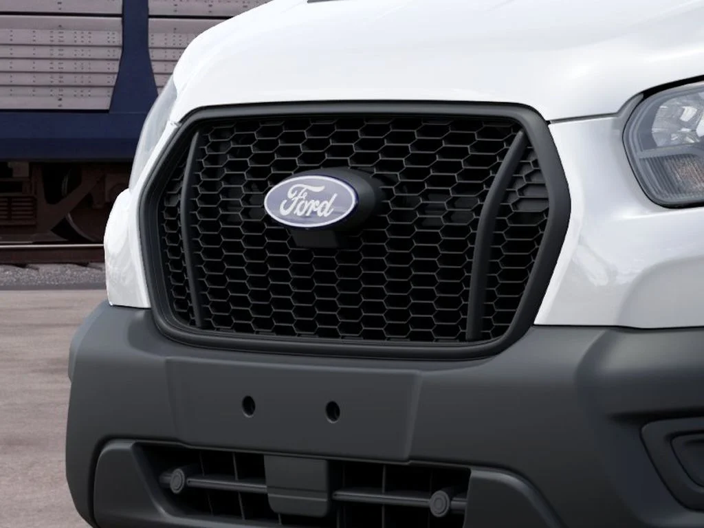 New 2027 Oxford White Ford Base image 17