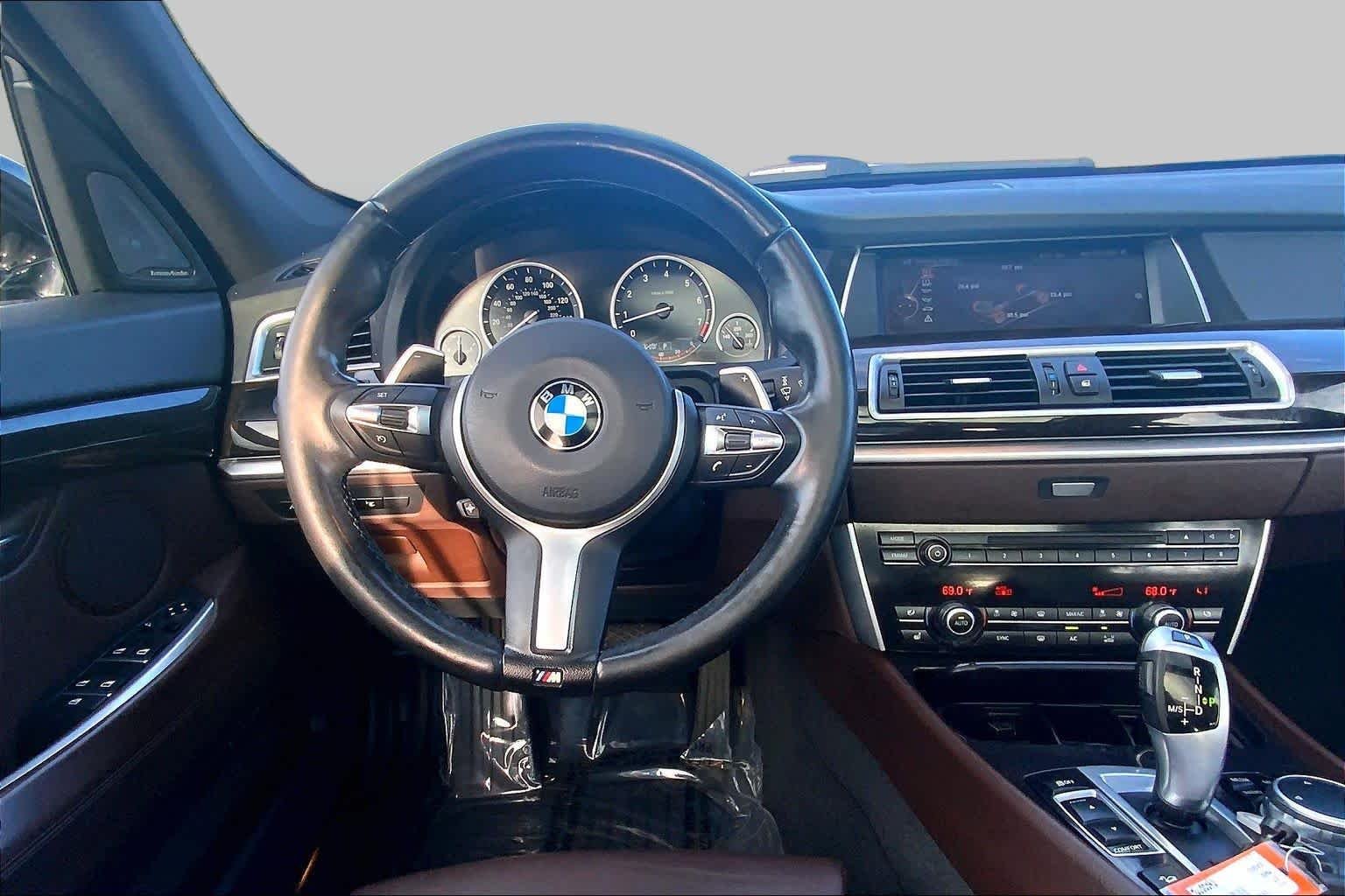 Certified Used 2017 Black Sapphire Metallic BMW 535i xDrive image 6