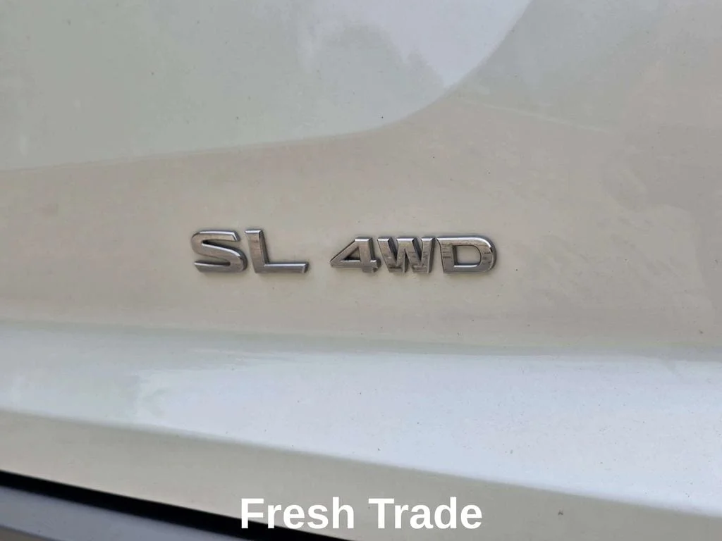 Used 2024 Pearl White Tricoat Nissan SL image 7
