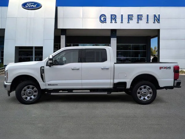 New 2026 Star White Metallic Tri-Coat Ford F-250® Lariat® image 10
