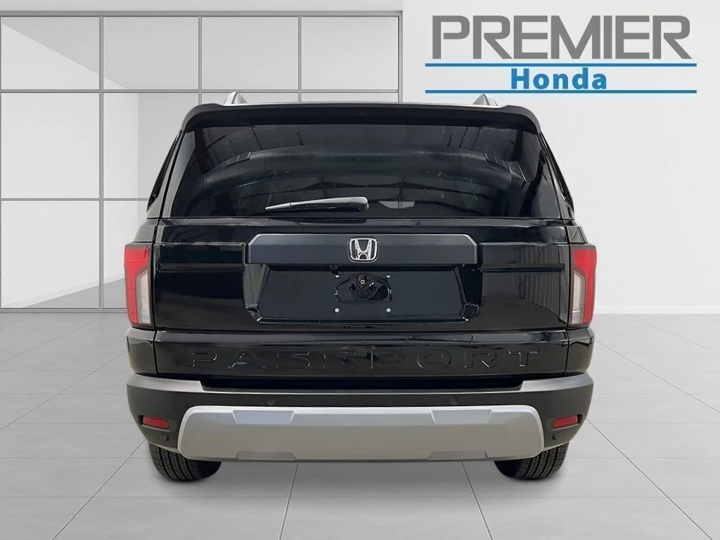 New 2026 Crystal Black Pearl Honda RTL image 4