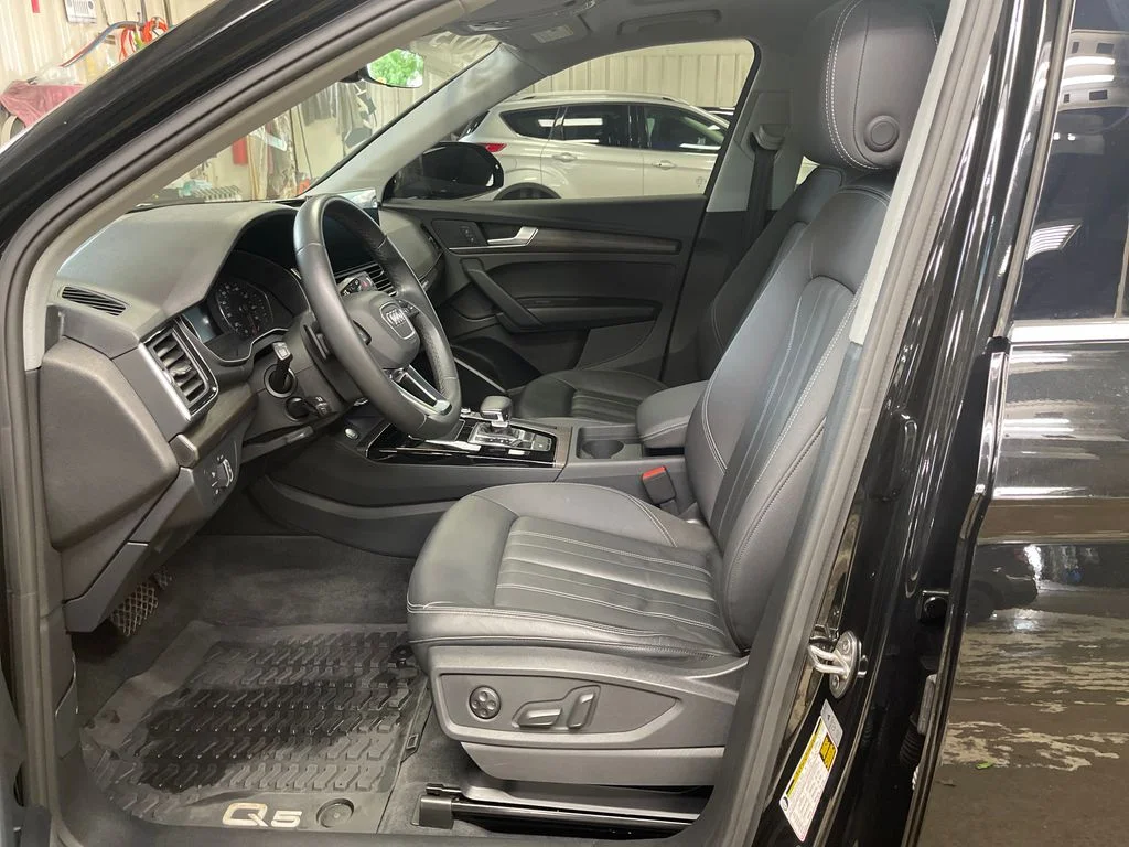 Used 2023 Black Audi 40 Premium image 15