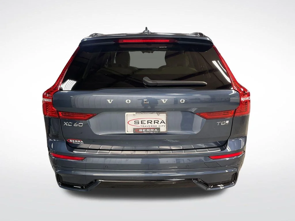 Certified Used 2025 Blue Volvo T8 Plus image 5