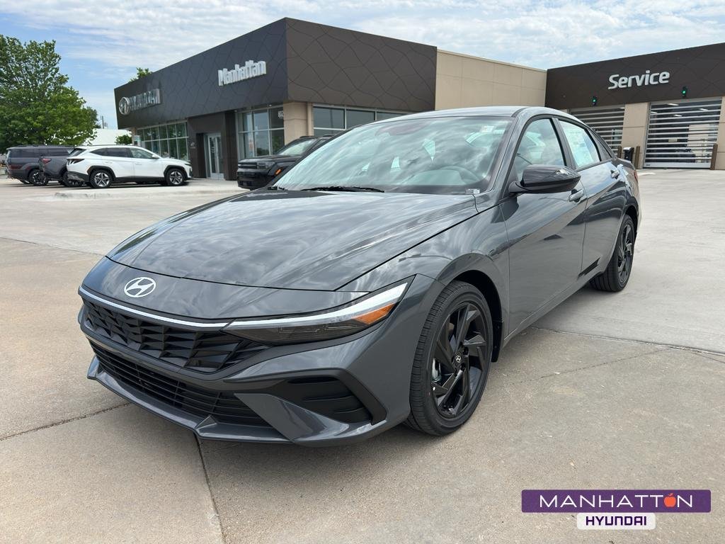 2026 Hyundai Elantra 2.0 SEL Sport IVT's photo