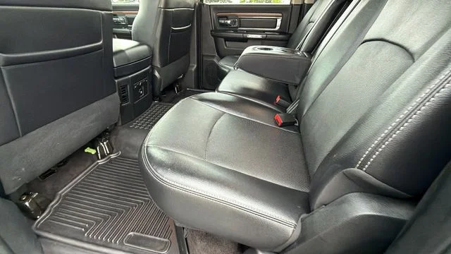 2017 RAM Ram 1500 Pickup Laramie - Photo 18