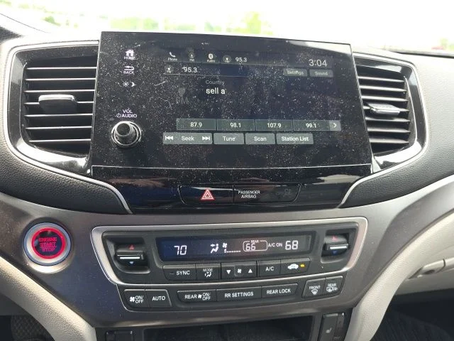 Used 2022 Gray Honda EX-L image 21