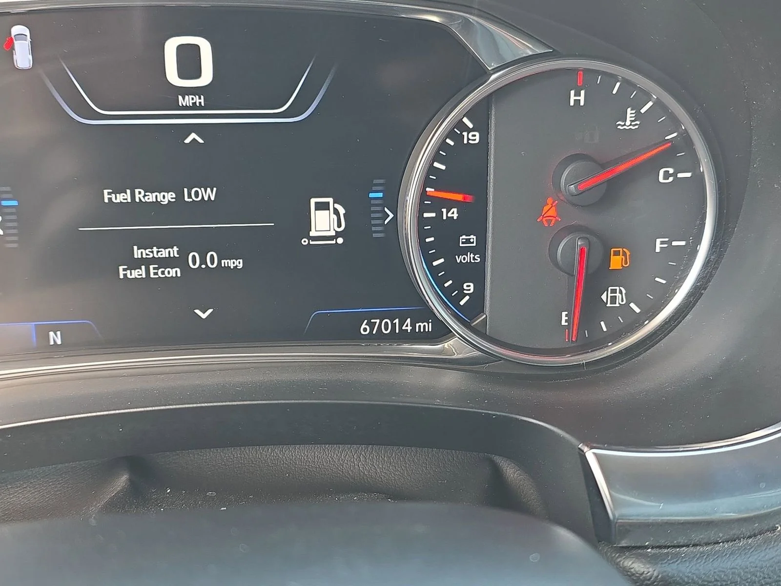 Used 2022 Beige Chevrolet Premier image 6