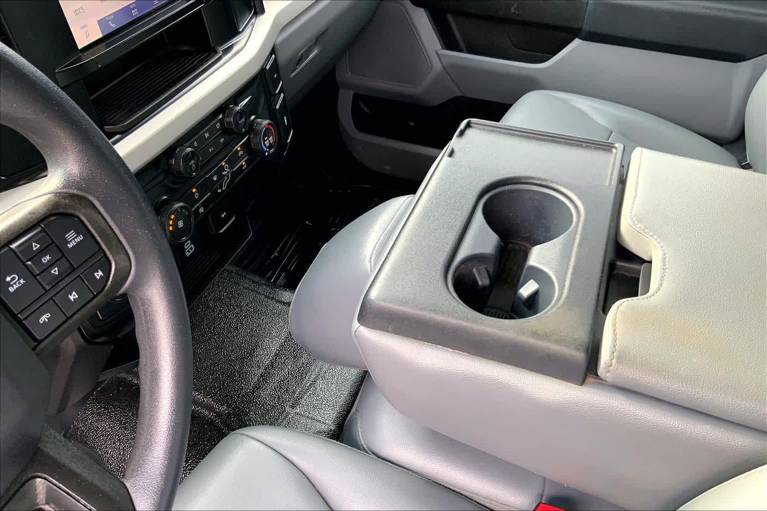 Used 2024 Oxford White Ford XL image 17