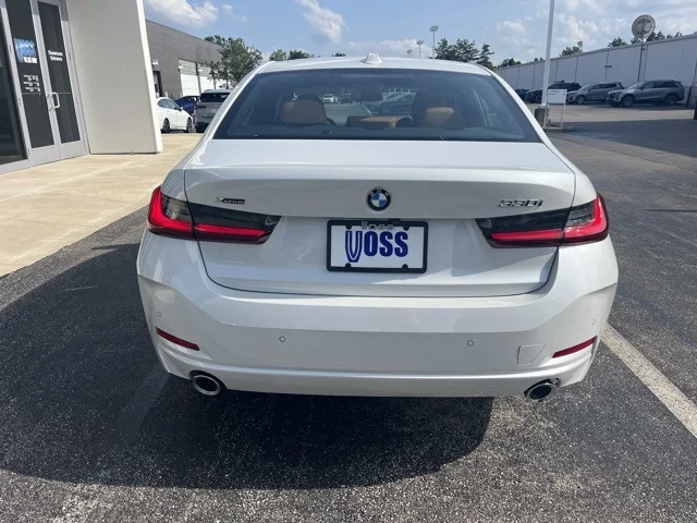 New 2025 Mineral White Metallic BMW 330i xDrive Sedan image 4