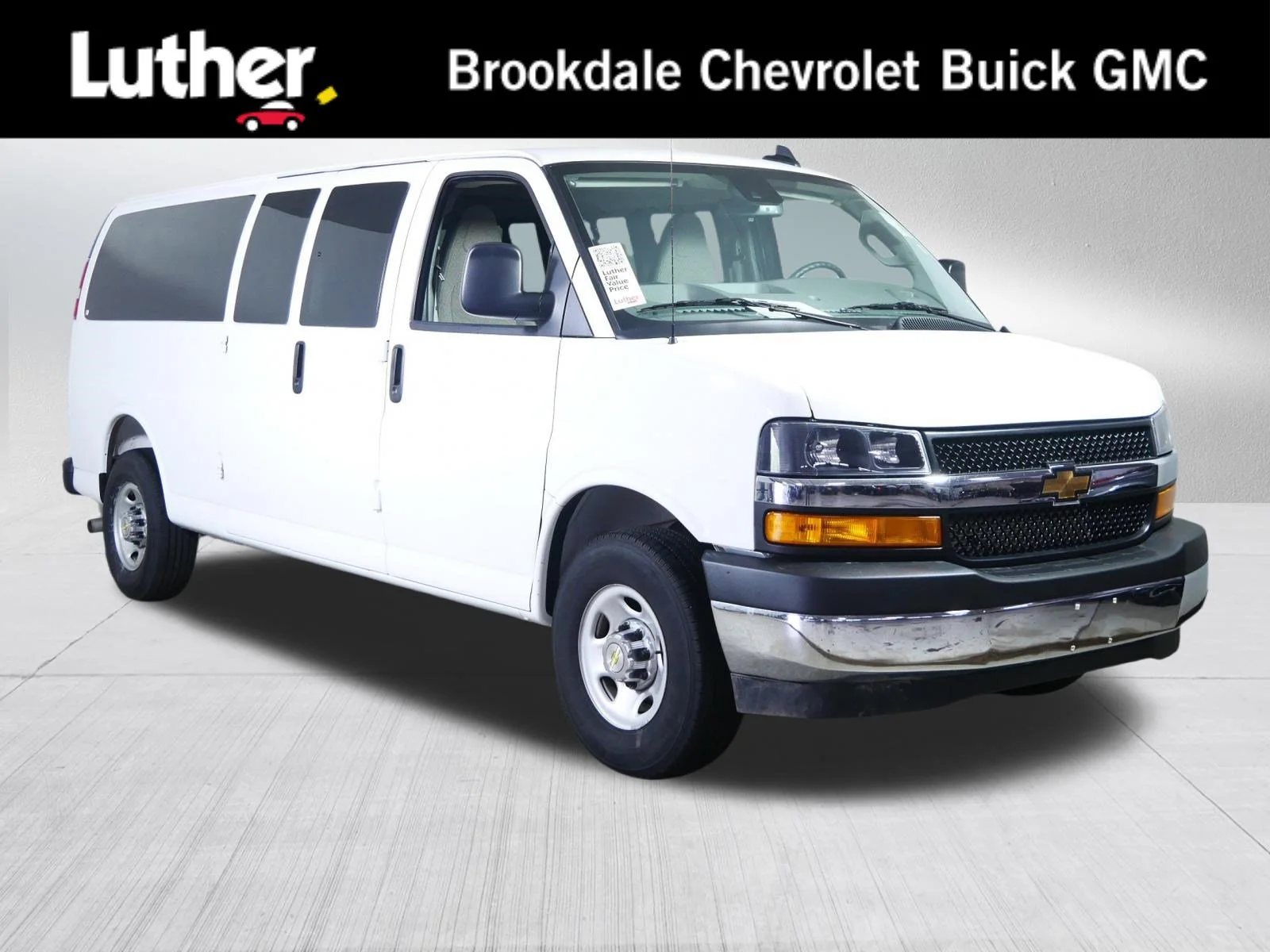 2025 Chevrolet Express Passenger