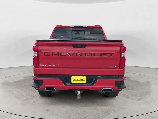 Used 2019 Red Chevrolet RST image 6