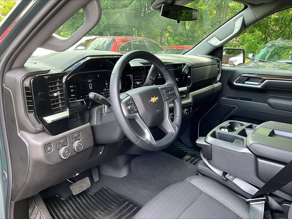 2026 Chevrolet Silverado 1500 LT - Photo 9