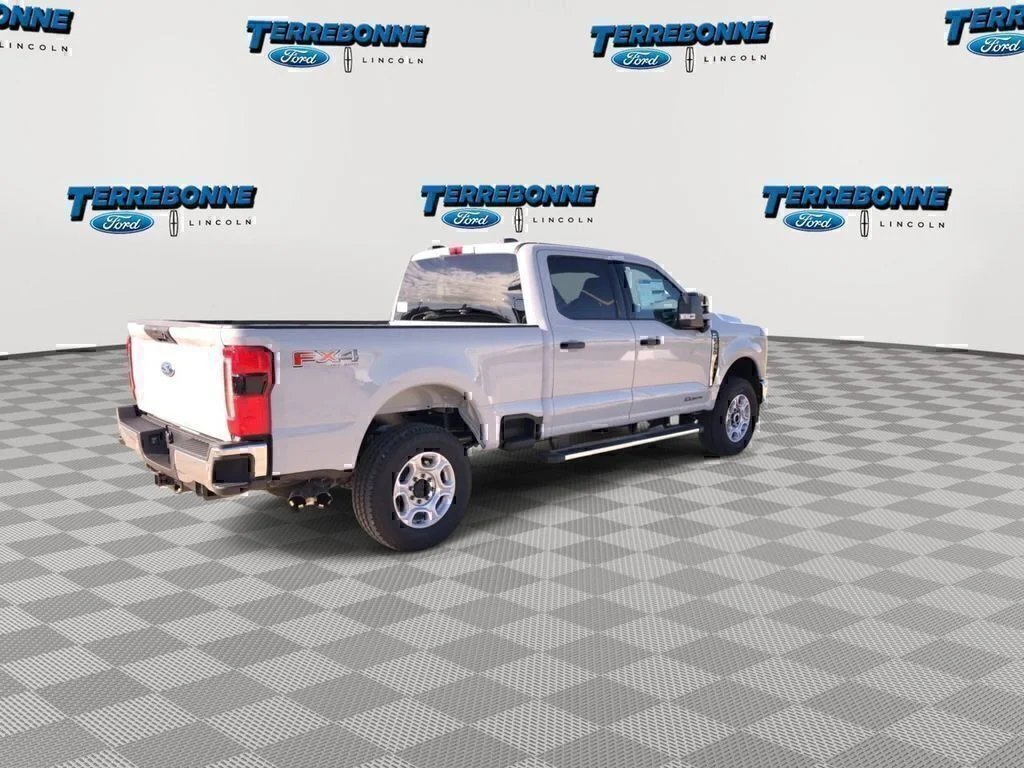 New 2026 Avalanche Ford F-250® XLT image 8