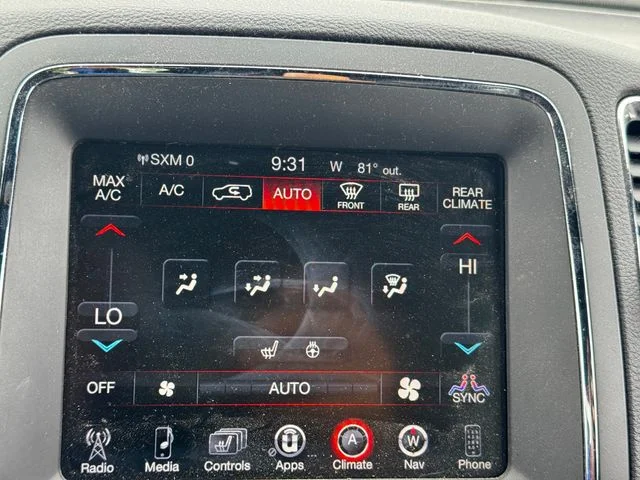 Used 2015 Red Dodge SXT image 32