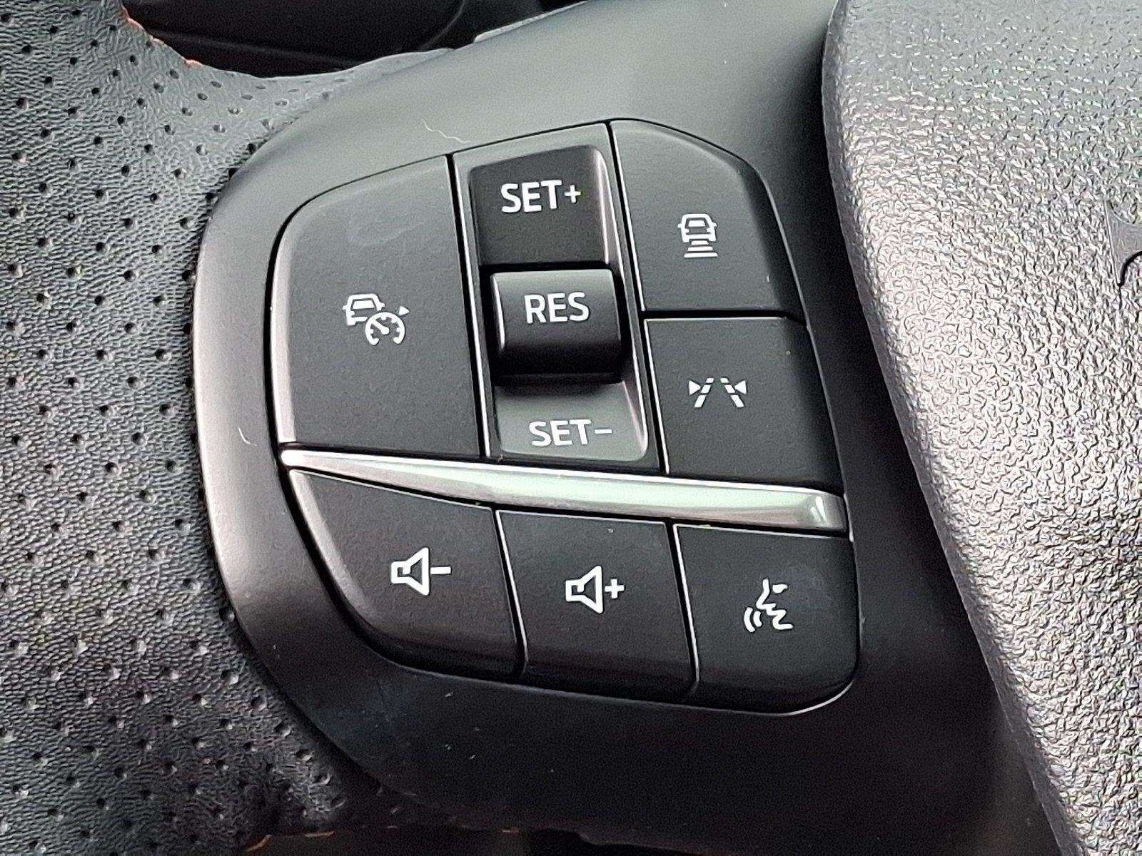 Used 2023 Agate Black Metallic Ford ST-Line Select image 23