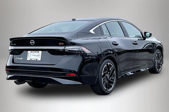 New 2026 Nissan Sentra SR 4D Sedan