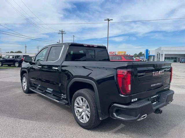 Used 2023 Black GMC Denali image 8