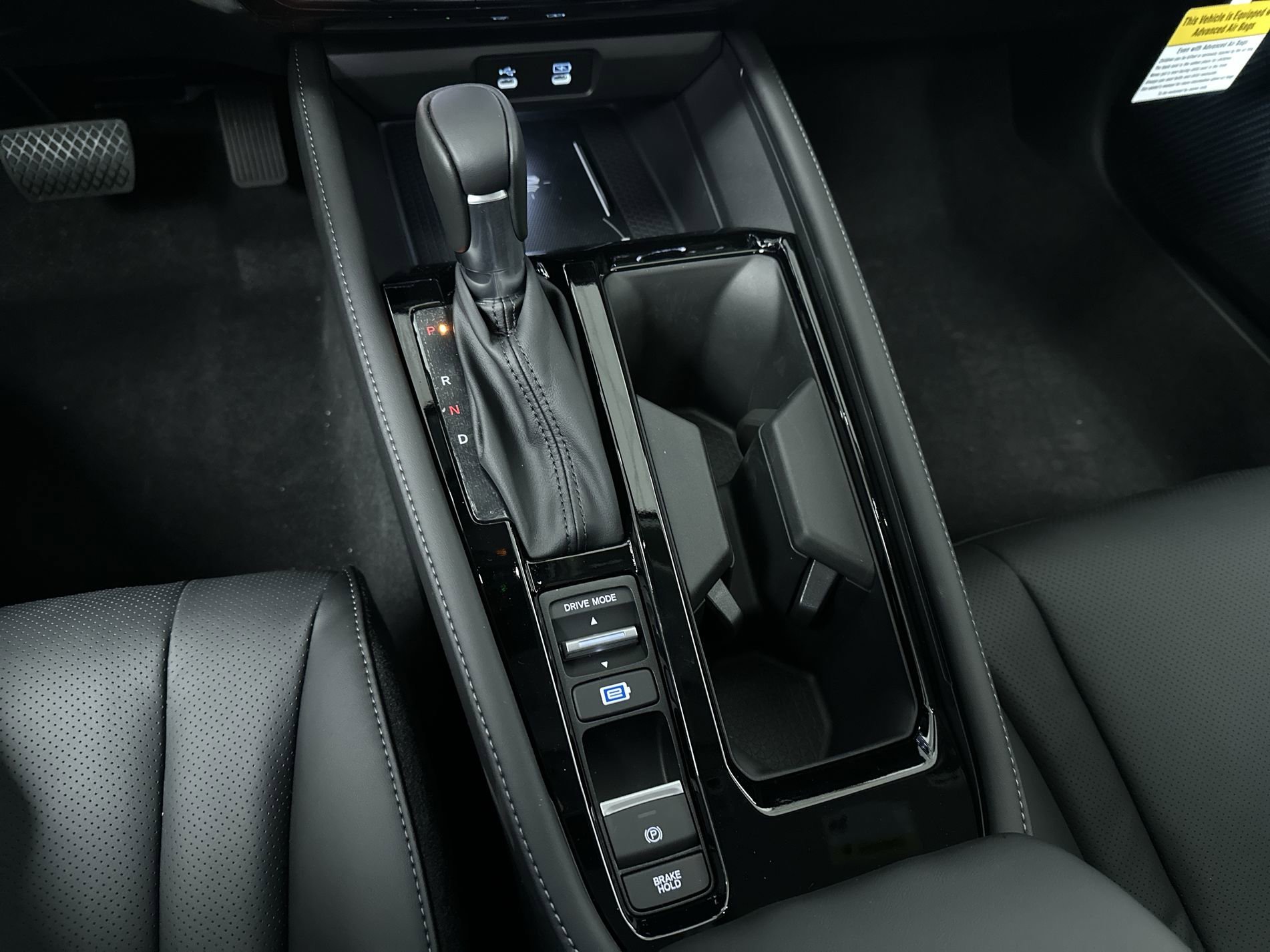 New 2026 Platinum White Pearl Honda Touring image 21