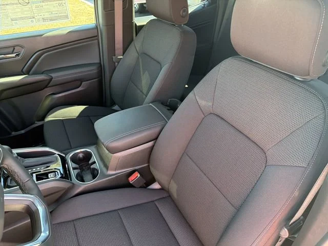 New 2026 Onyx Black GMC Elevation image 19