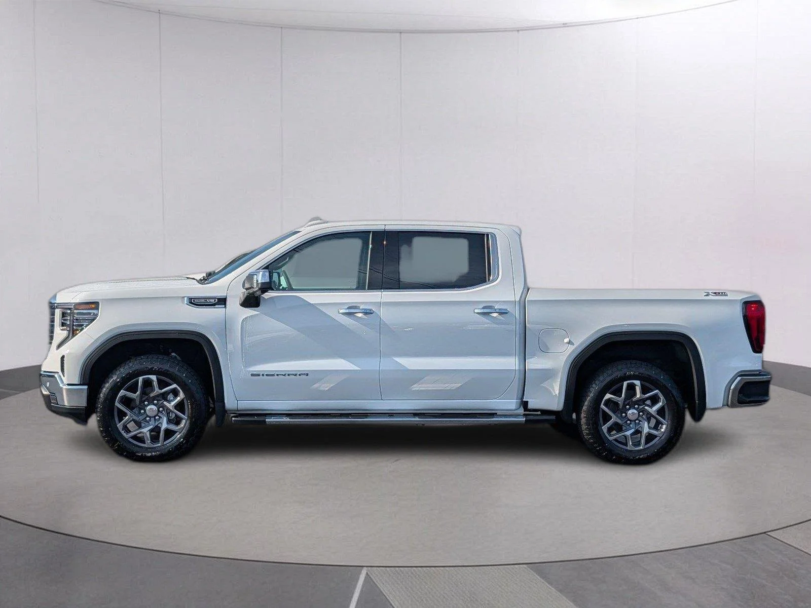 New 2026 Summit White GMC SLT image 2