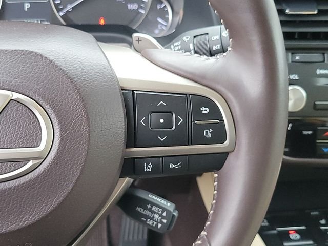 Used 2020 White Lexus 350L image 37