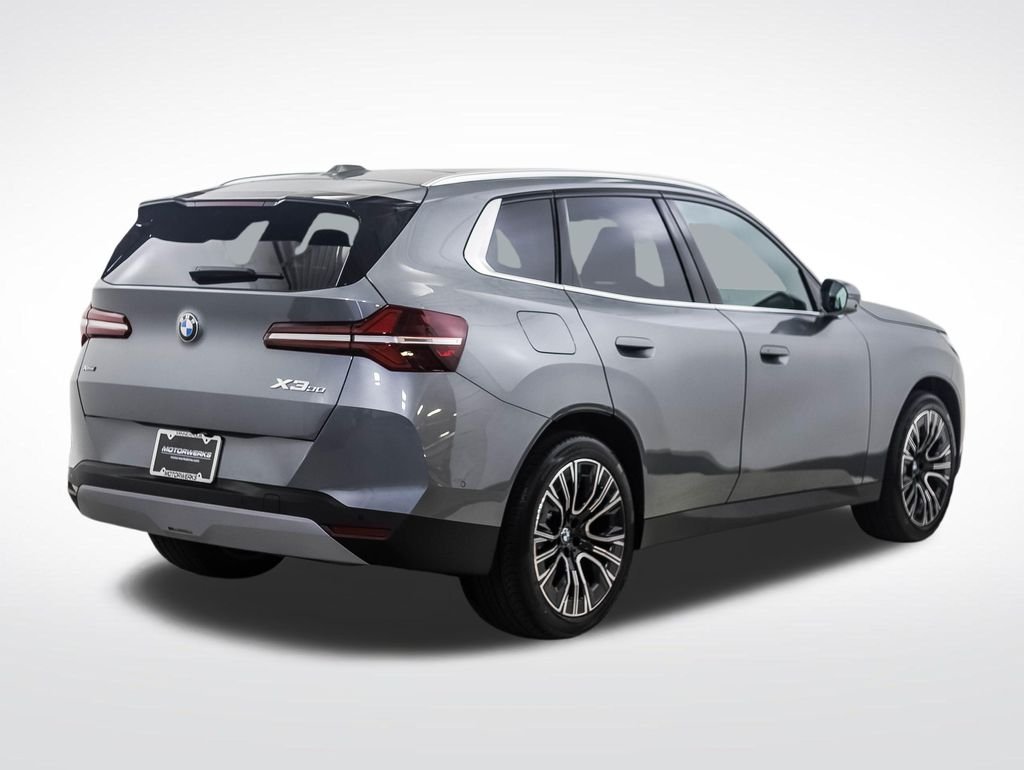 New 2026 Gray Metallic BMW 30 xDrive image 5