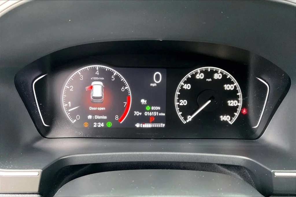 Used 2025 Red Honda Touring image 13