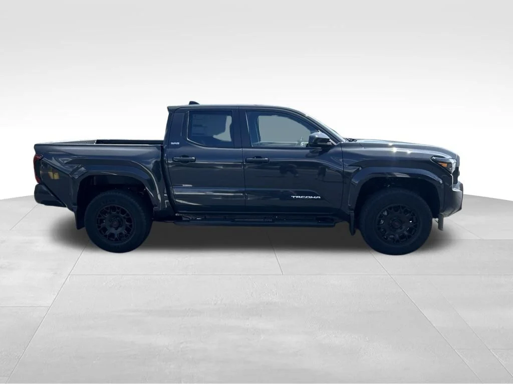 New 2026 Underground Toyota SR5 image 6