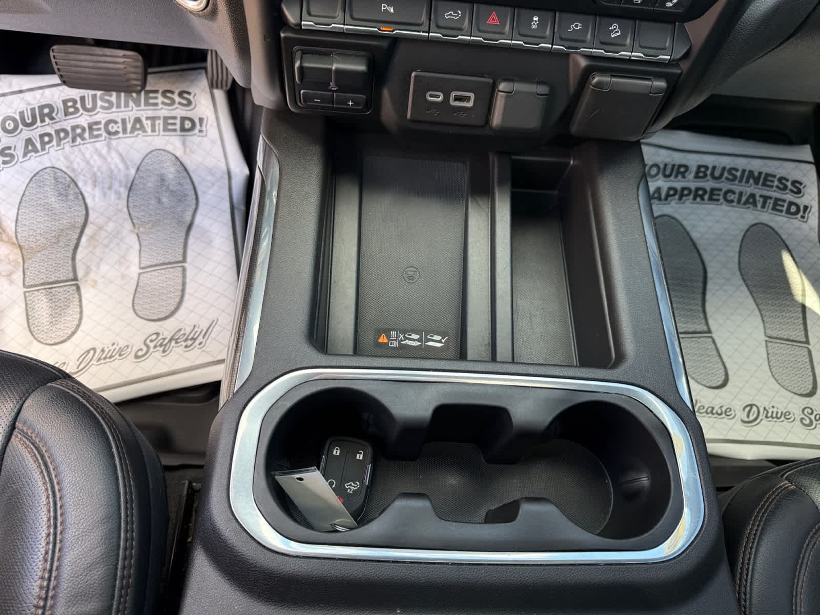 Used 2022 Onyx Black GMC AT4 image 17