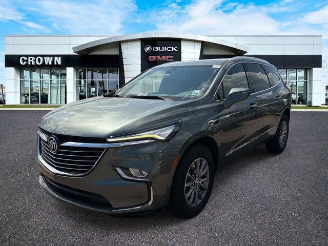 2023 Buick Enclave Essence's photo