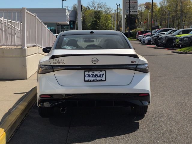 New 2026 Aspen White TriCoat / Super Black Two-tone Nissan SR image 4