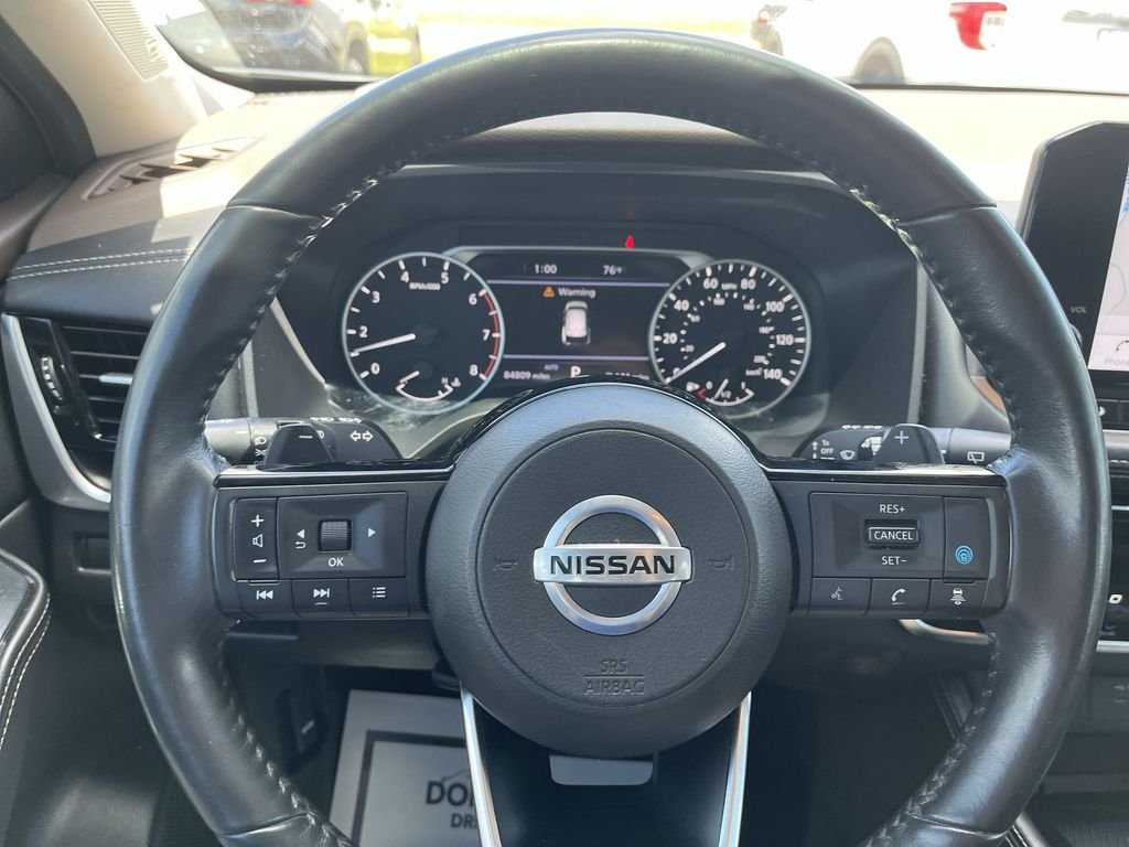 Used 2021 Gray Nissan SL image 14