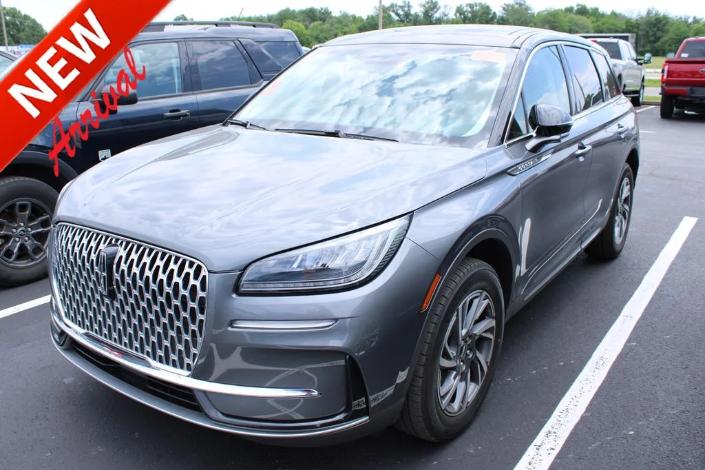 2023 Lincoln Corsair AWD's photo