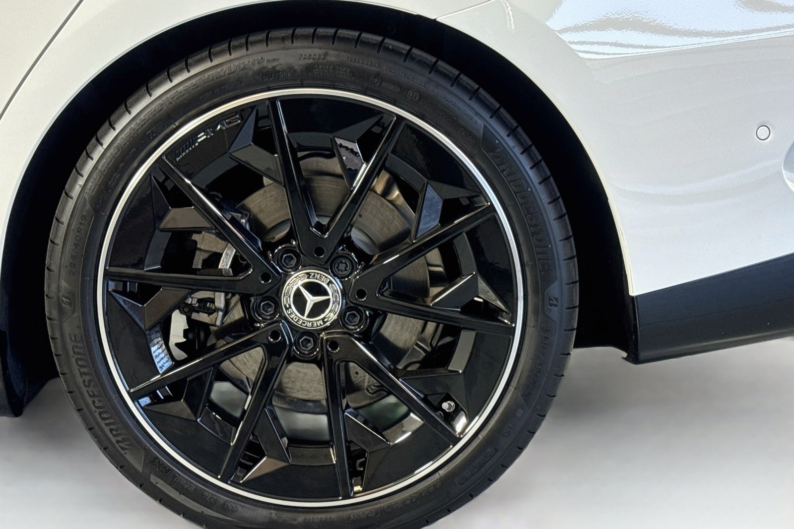 New 2027 Polar White Mercedes-Benz CLA 220 Hybrid image 28