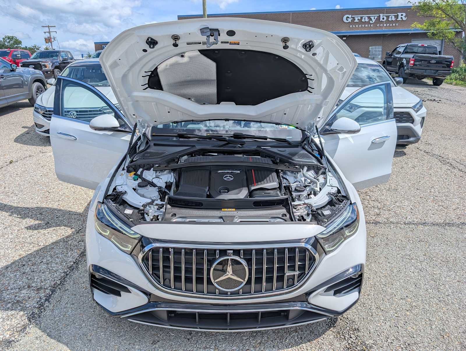 New 2027 MANUFAKTUR Moonlight White Metallic Mercedes-Benz AMG® E 53 Hybrid Sedan image 10