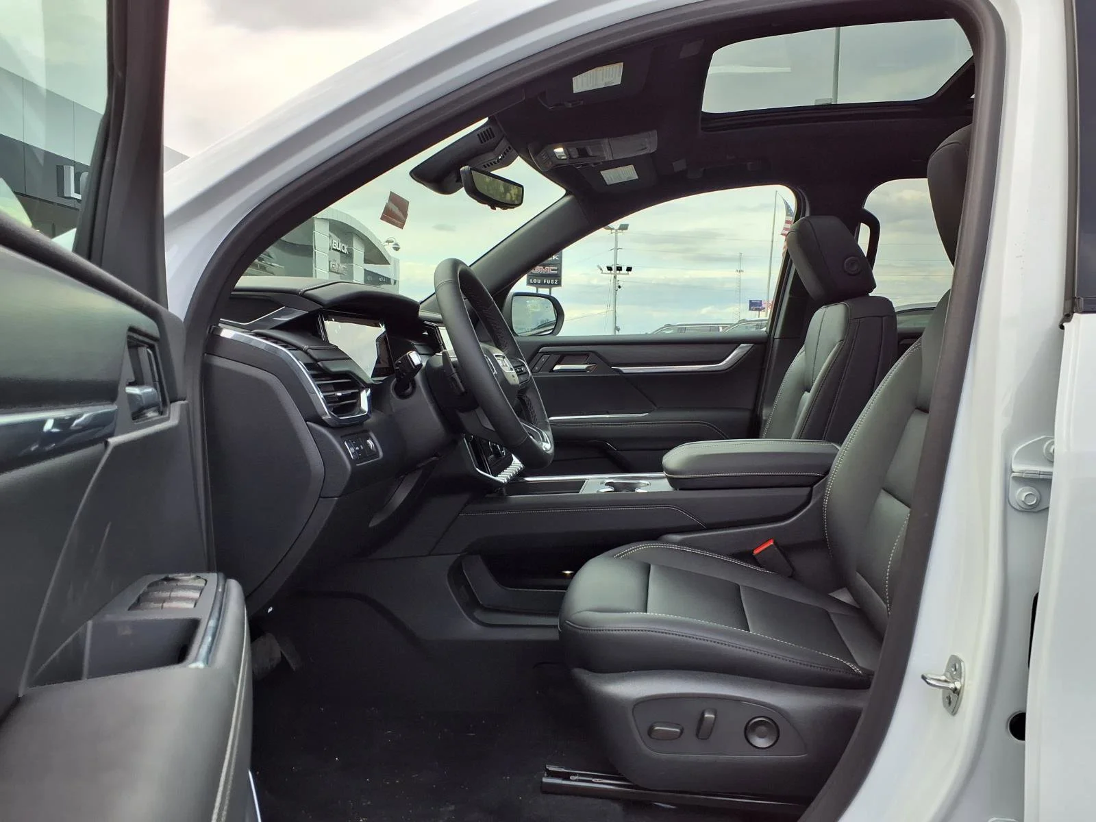 2026 GMC Acadia Elevation - Photo 18