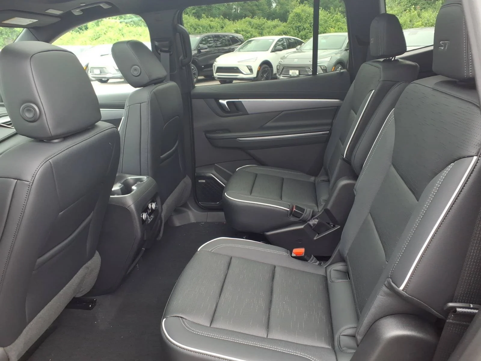 2026 Buick Enclave Sport Touring - Photo 14
