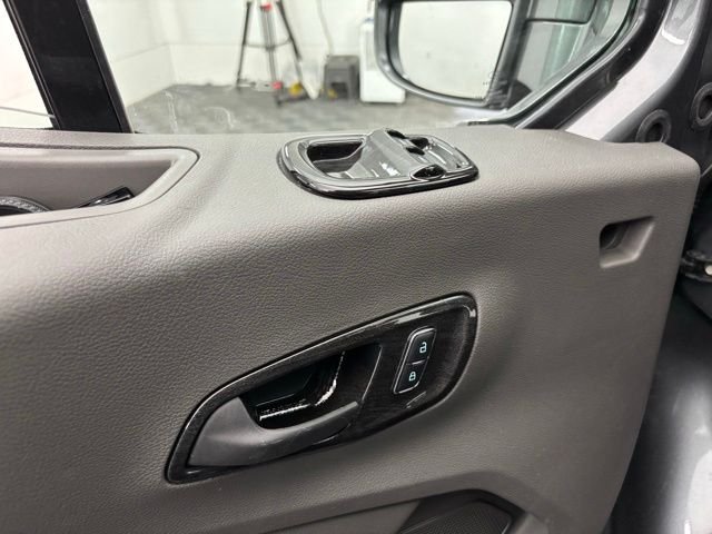 New 2026 Gray Ford Explorer Limited SE image 17