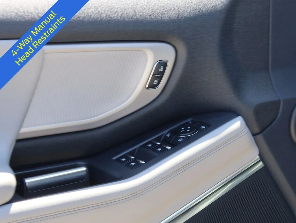 New 2026 Star White Metallic Tri-Coat Ford MAX Active image 24