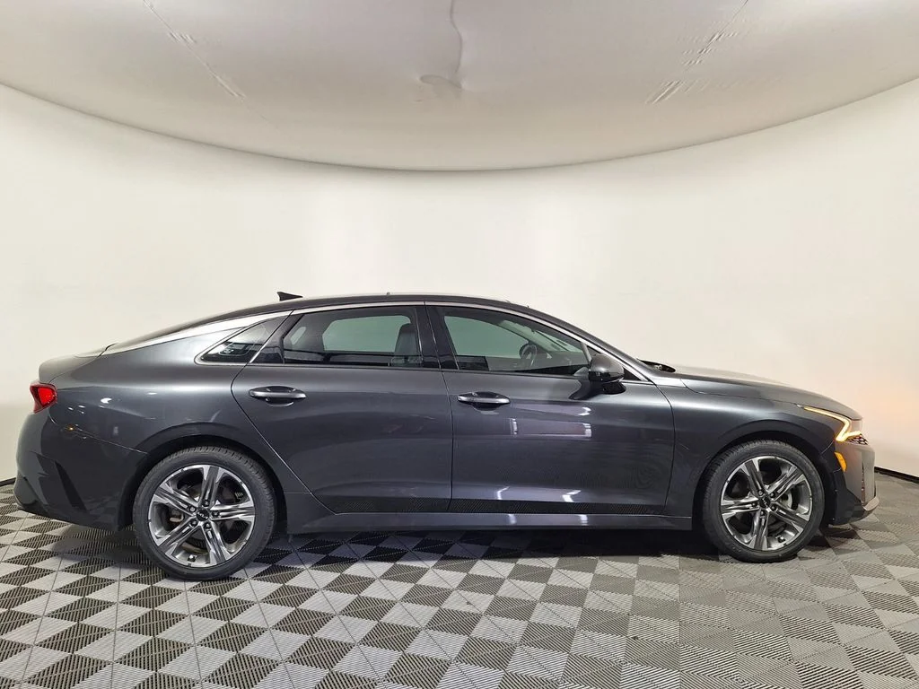 Used 2024 Gray Kia EX image 4