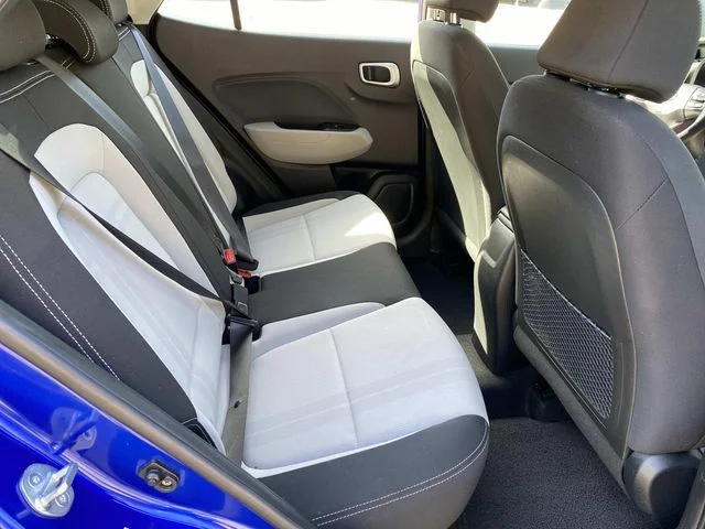 Used 2023 Blue Hyundai SEL image 21