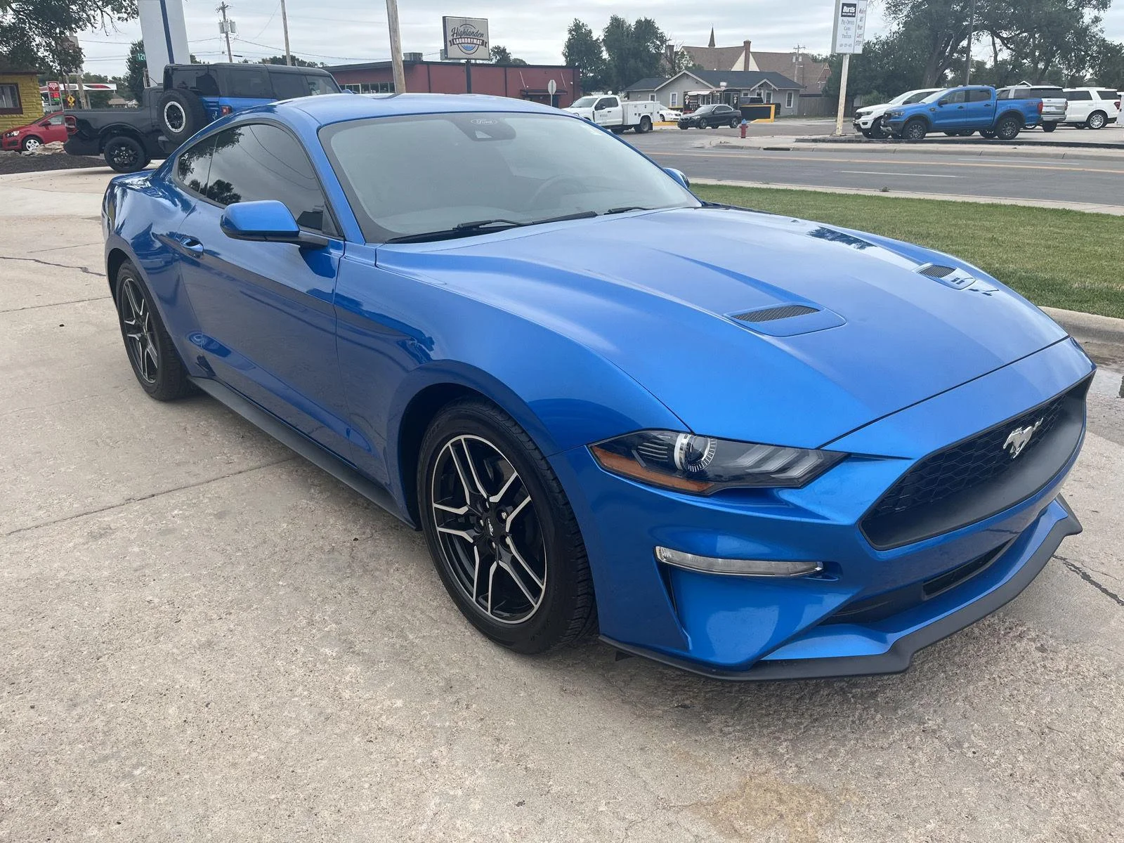 Used 2021 Velocity Blue Metallic Ford EcoBoost image 4