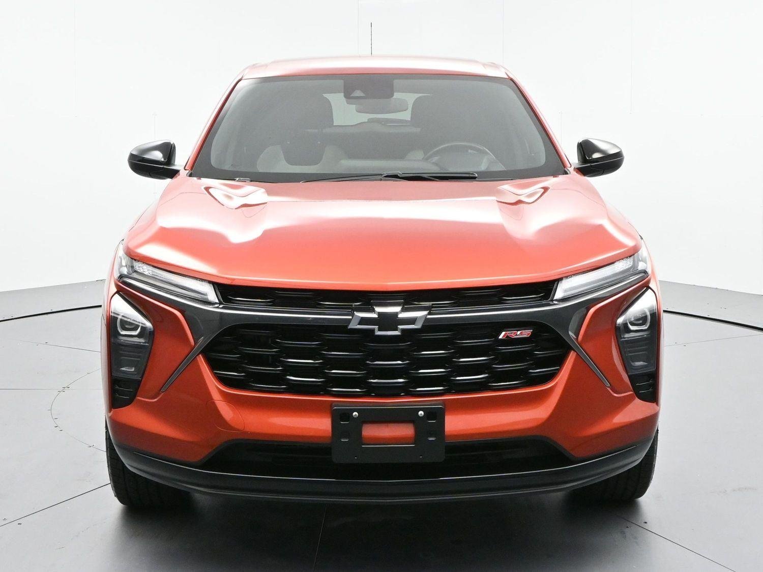 Used 2024 Cayenne Orange Metallic Chevrolet 1RS image 2
