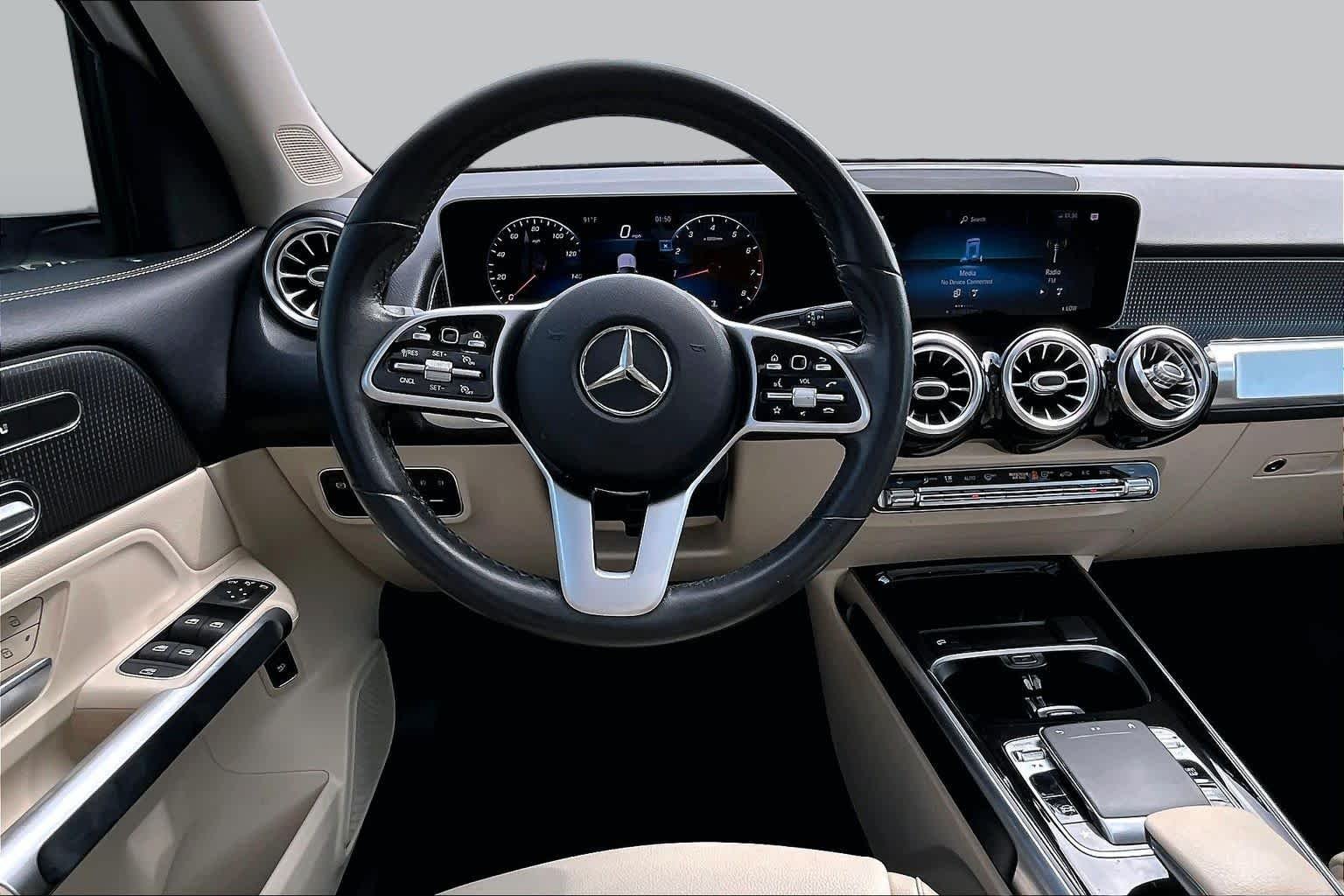 Used 2020 Polar White Mercedes-Benz GLB 250 image 6