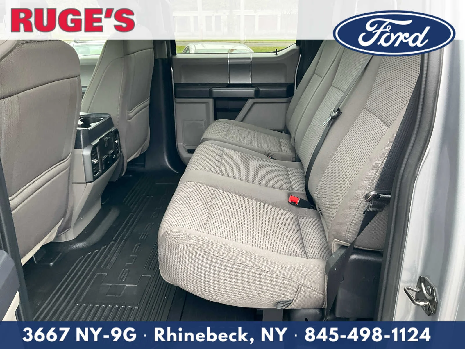 Used 2022 Iconic Silver Ford XLT image 17