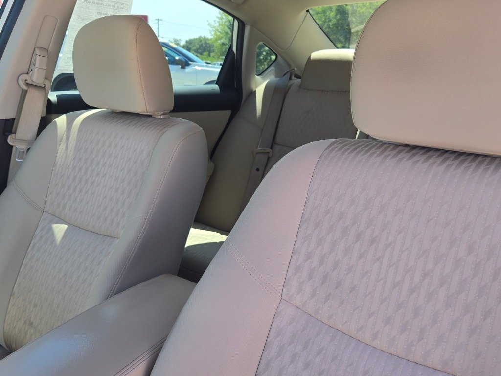 Used 2016 White Nissan 2.5 SV image 20