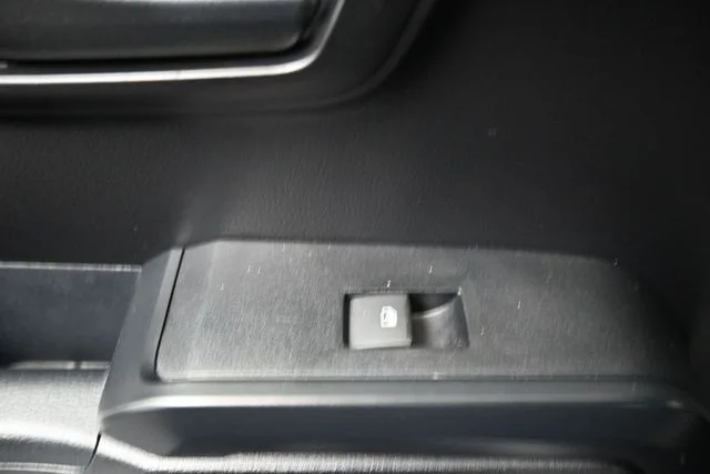 Used 2019 Silver Toyota SR image 10